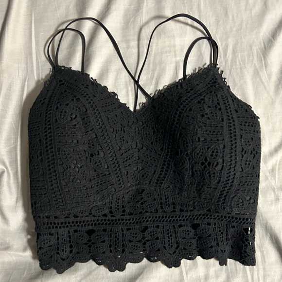 willow & root Tops - Willow & Root Crochet Cropped Tank Size XL